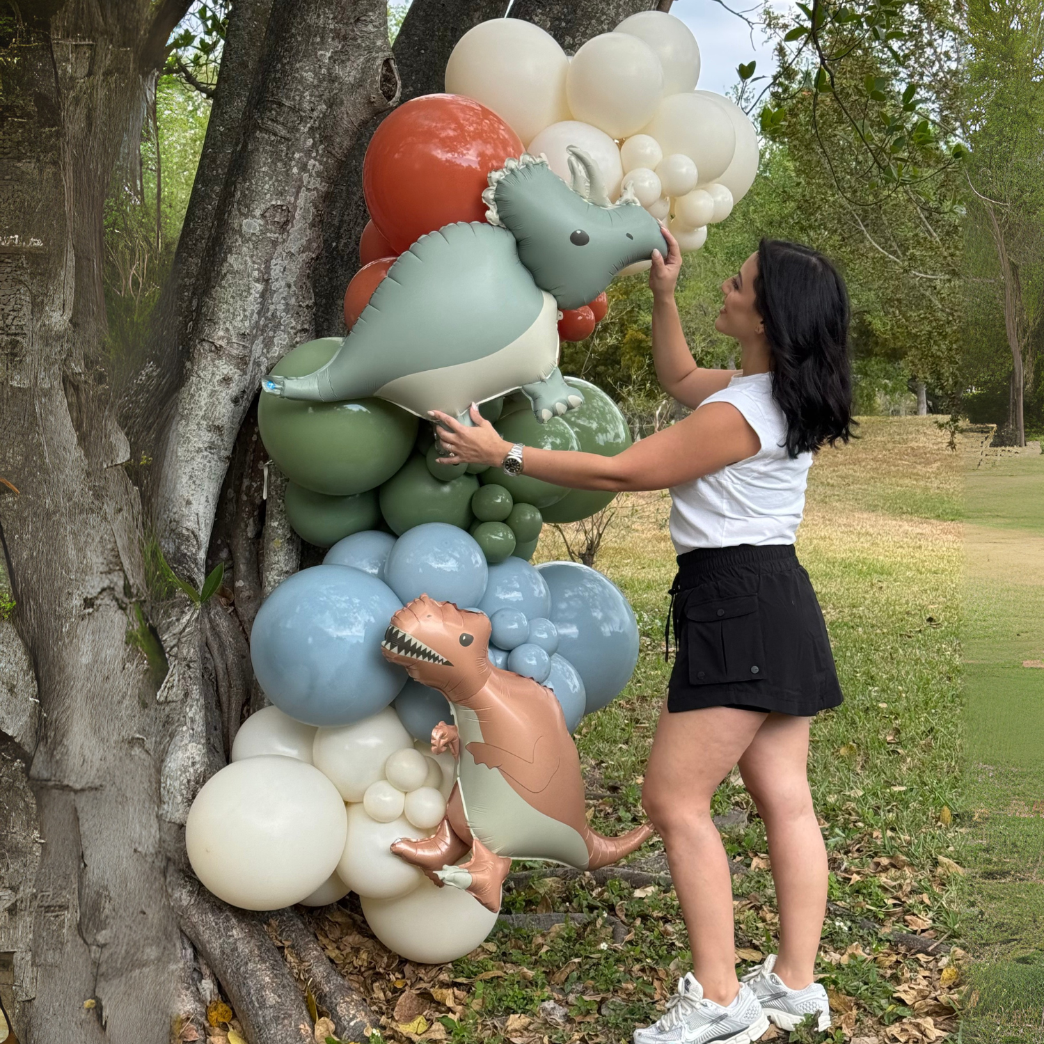 DINOSAUR Balloon Garland Kit