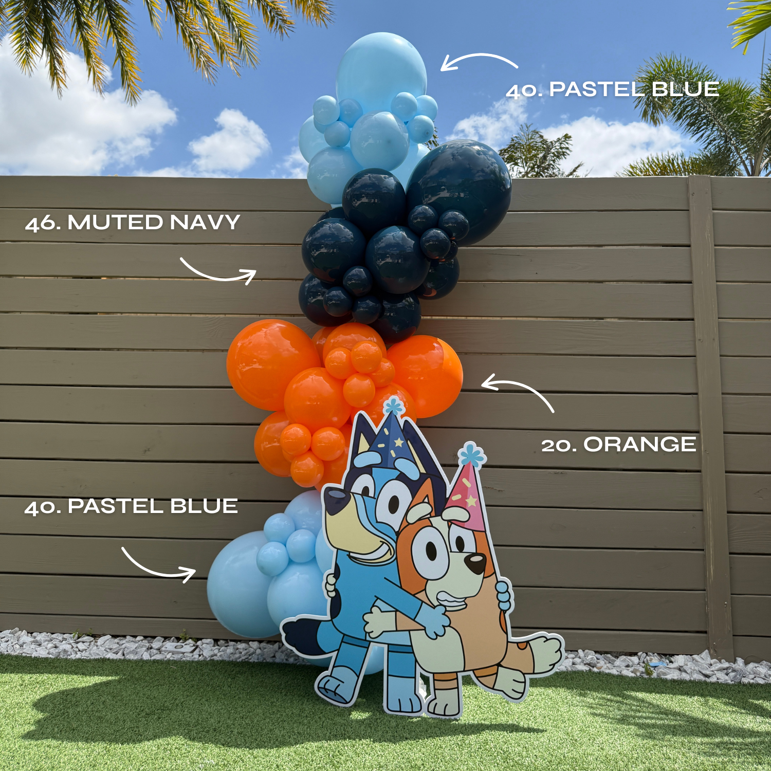 BLUEY Themed Balloon Garland