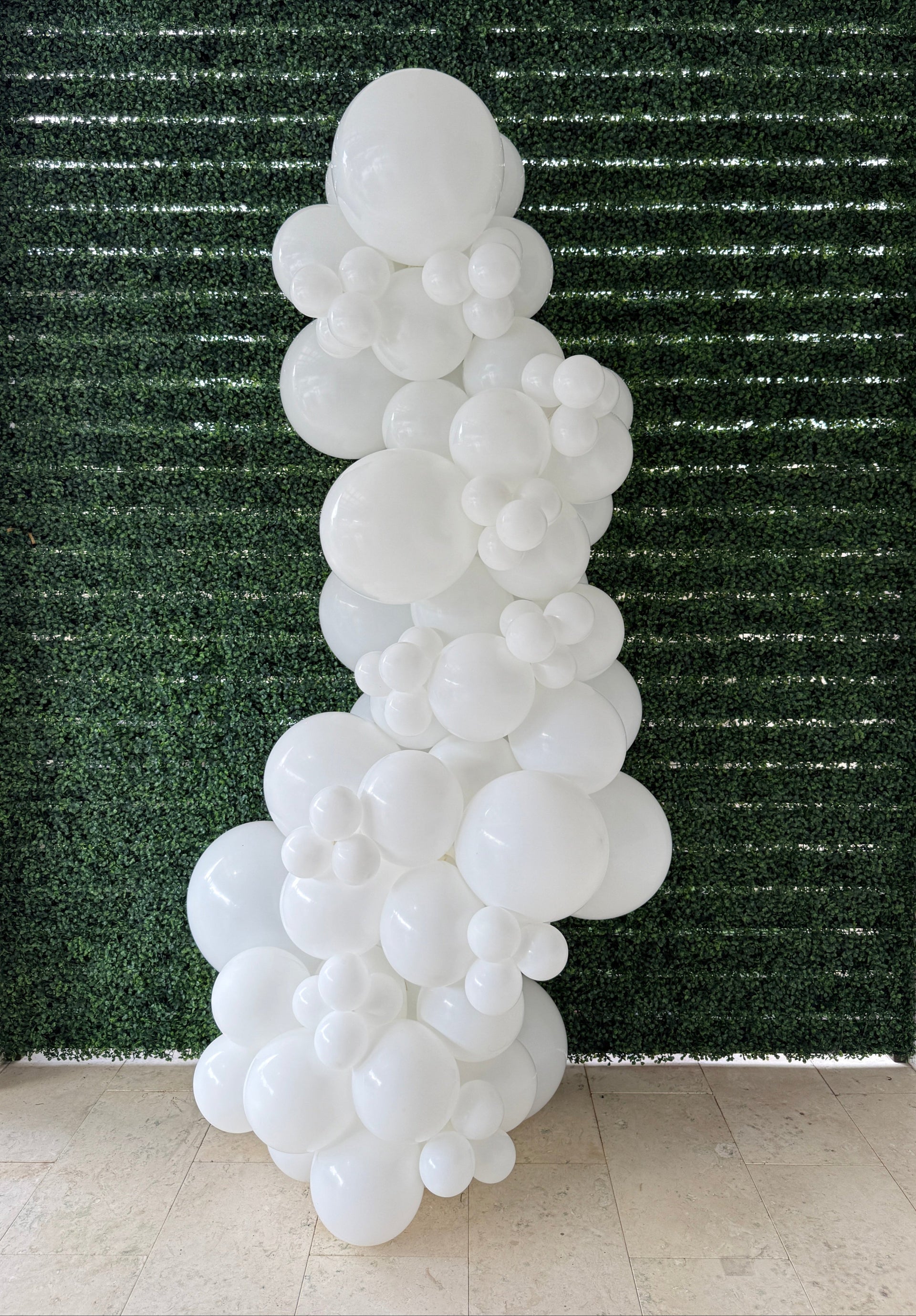 THE WHITE Balloon Garland Kit